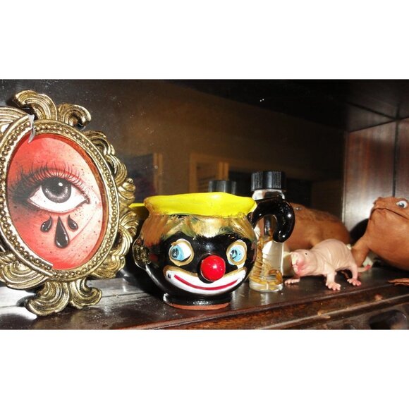 Vintage Thames Redware Clown Face Creamer or Espresso Cup oddity curiosity 1940s - Picture 4 of 16